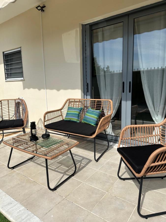 Elegant Escapes 4 Apartment Athena Bagian luar foto