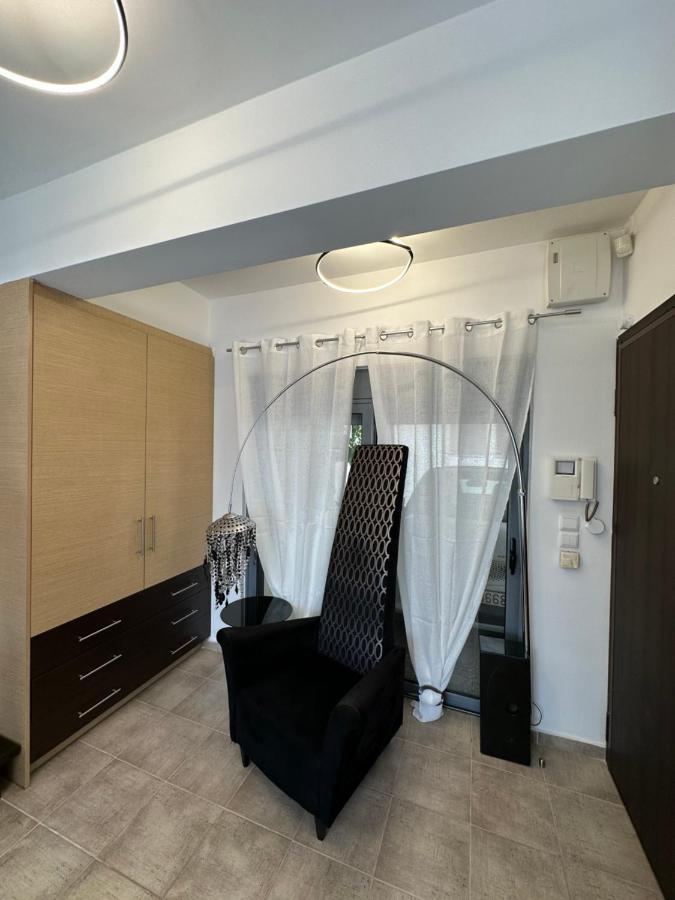 Elegant Escapes 4 Apartment Athena Bagian luar foto